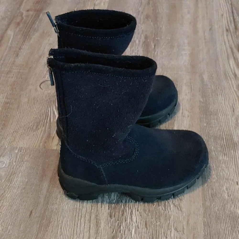 Lands End black lined snowboots Sz 9